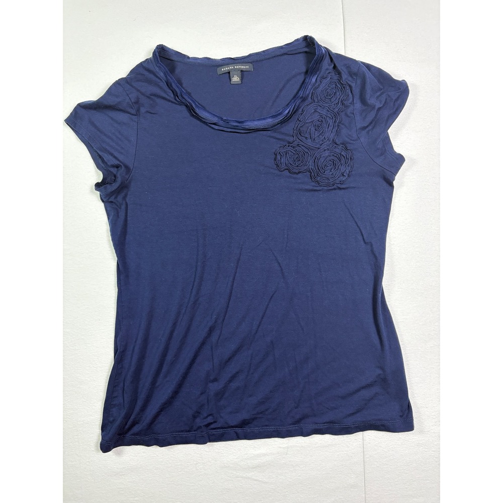 Banana Republic Womens XL Navy Blue Floral Rosette Cap Sleeve Scoop Neck T-Shirt